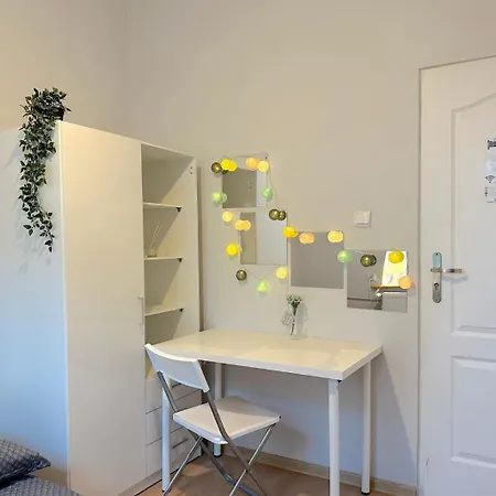 Privat bolig Dotted - 15 Minutes To Old Town & Sea